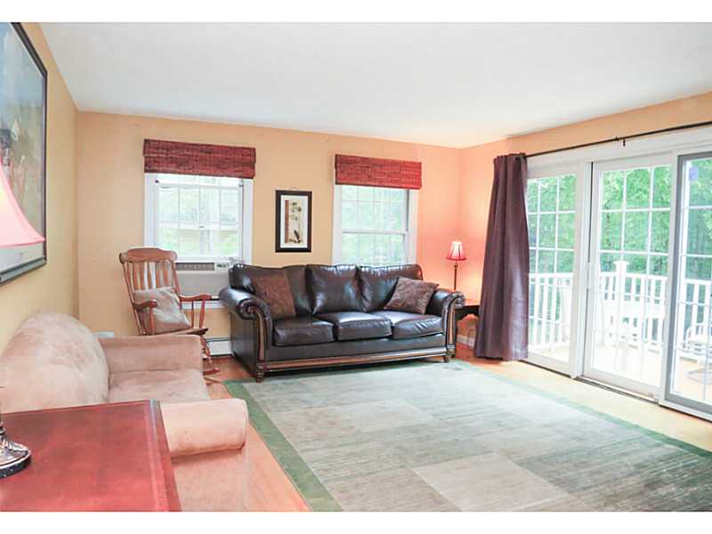 117 Franklin Road Scituate, RI 02825 - Photo 5 of 24 Den/Family/Great Room.