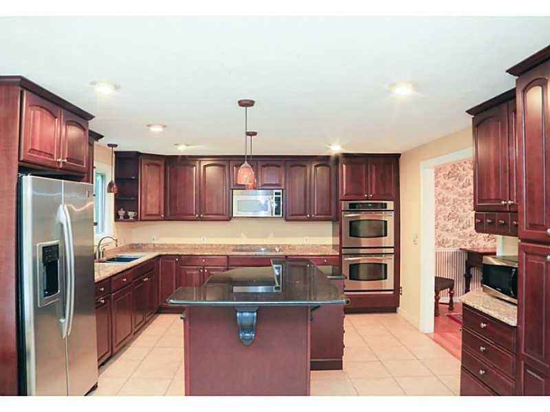 117 Franklin Road Scituate, RI 02825 - Photo 9 of 24 Kitchen.