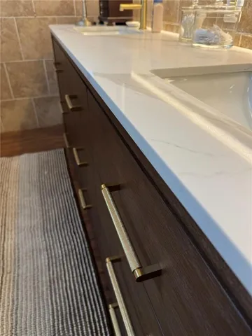 $575,000 | 1000 North Main Street, Higginsville, MO 64037