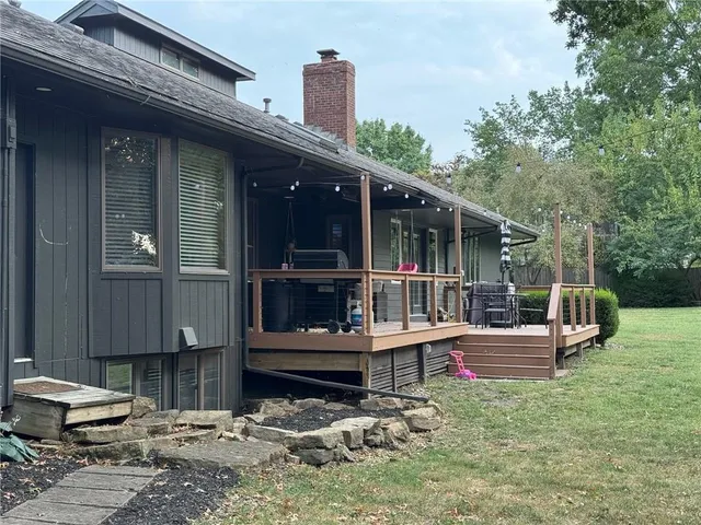 $575,000 | 1000 North Main Street, Higginsville, MO 64037