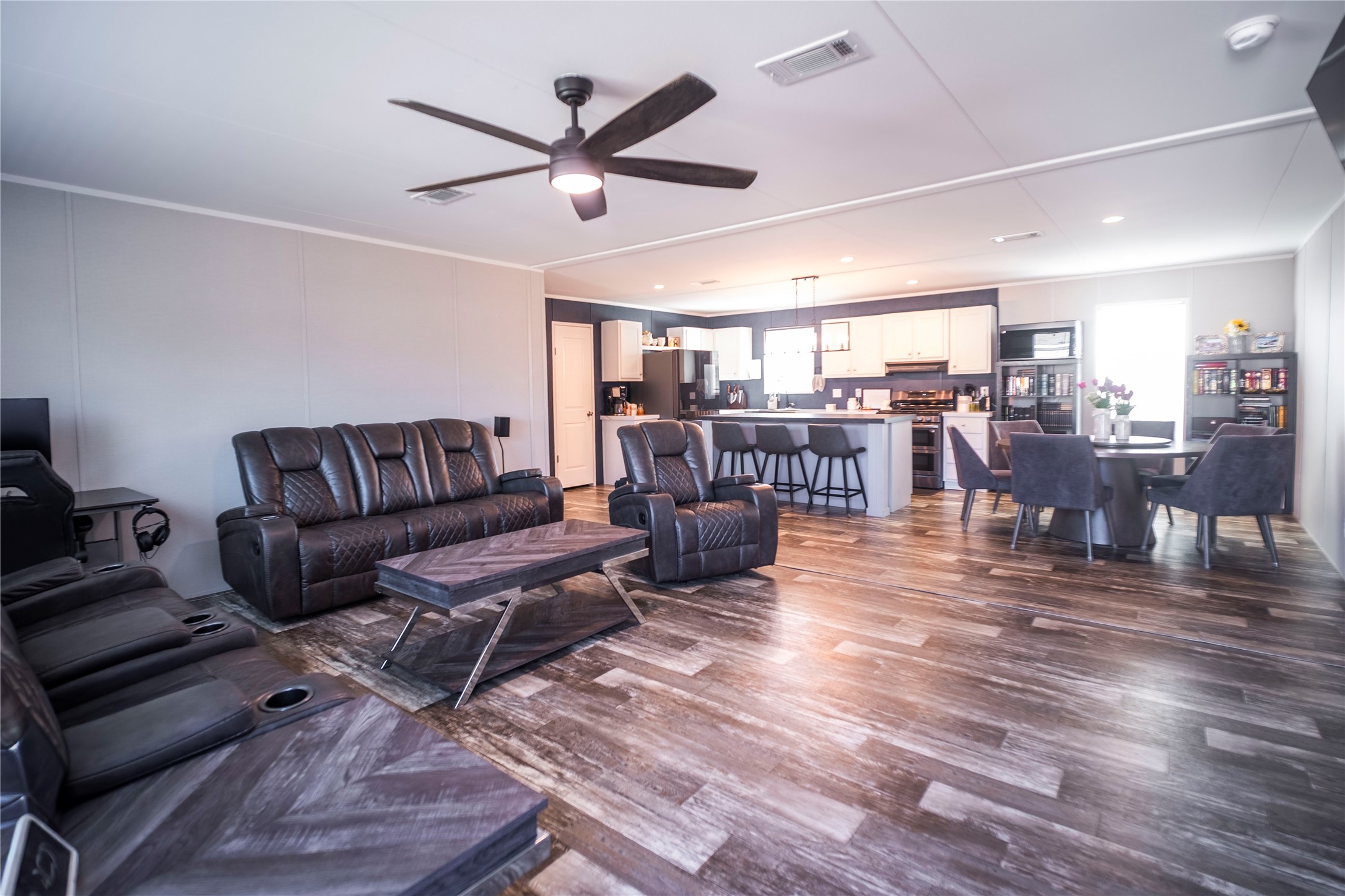 5402 Five Oaks Drive Spring, TX 77389 - Photo 3 of 20 a living room with lots of furniture and a large window