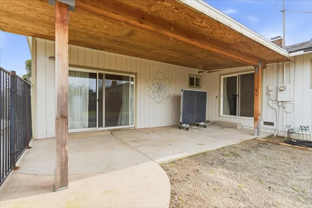 $419,000 | 4715 East Harvard Avenue, Fresno, CA 93703