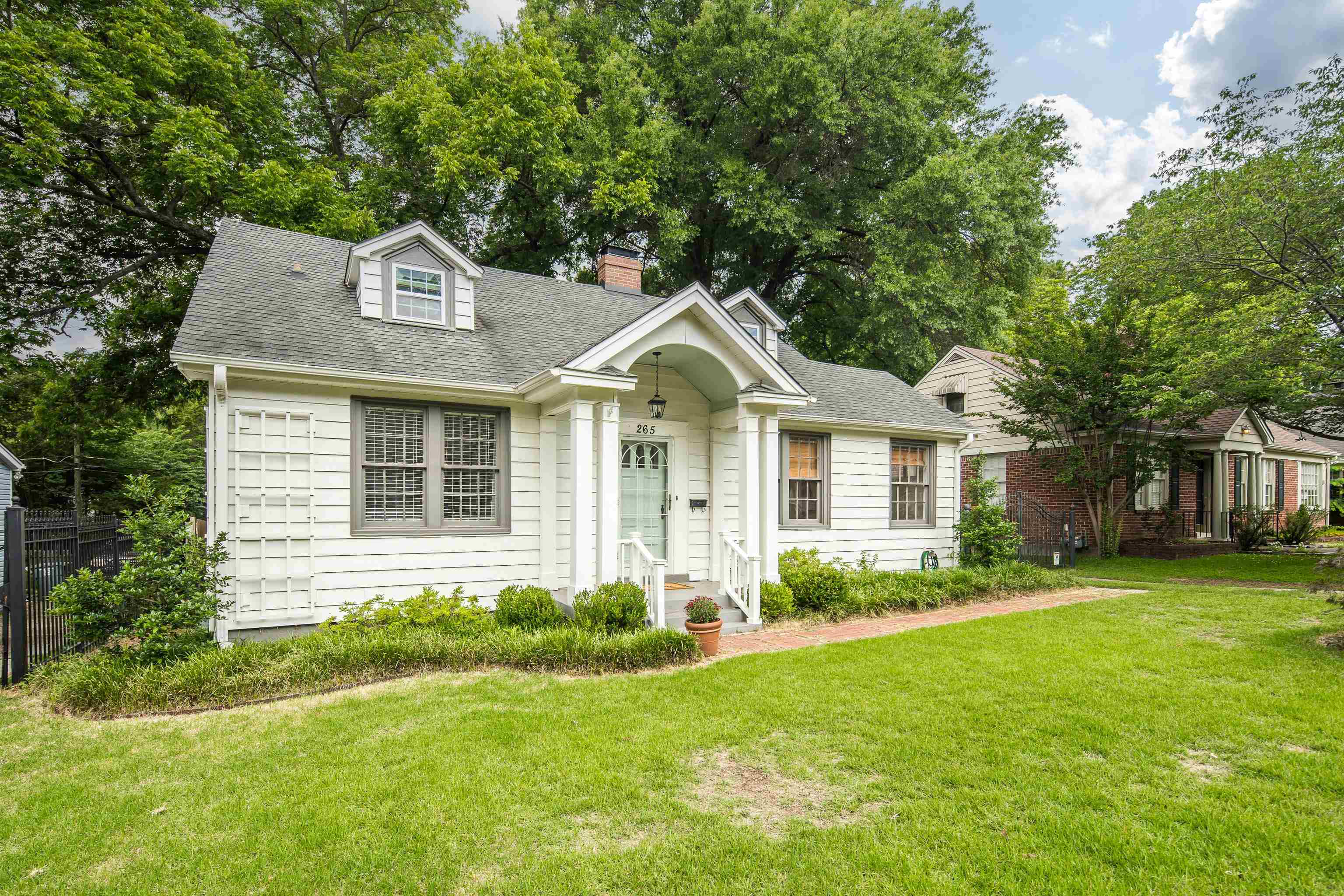 265 Alexander Street Memphis, TN 38111 - Photo 2 of 40