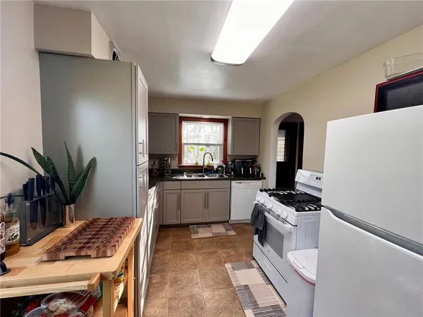 $199,000 | 948 Pryde Avenue, Sharpsville, PA 16150