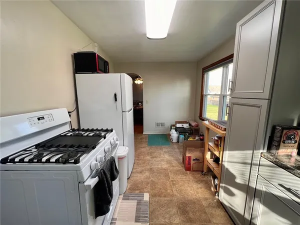 $199,000 | 948 Pryde Avenue, Sharpsville, PA 16150