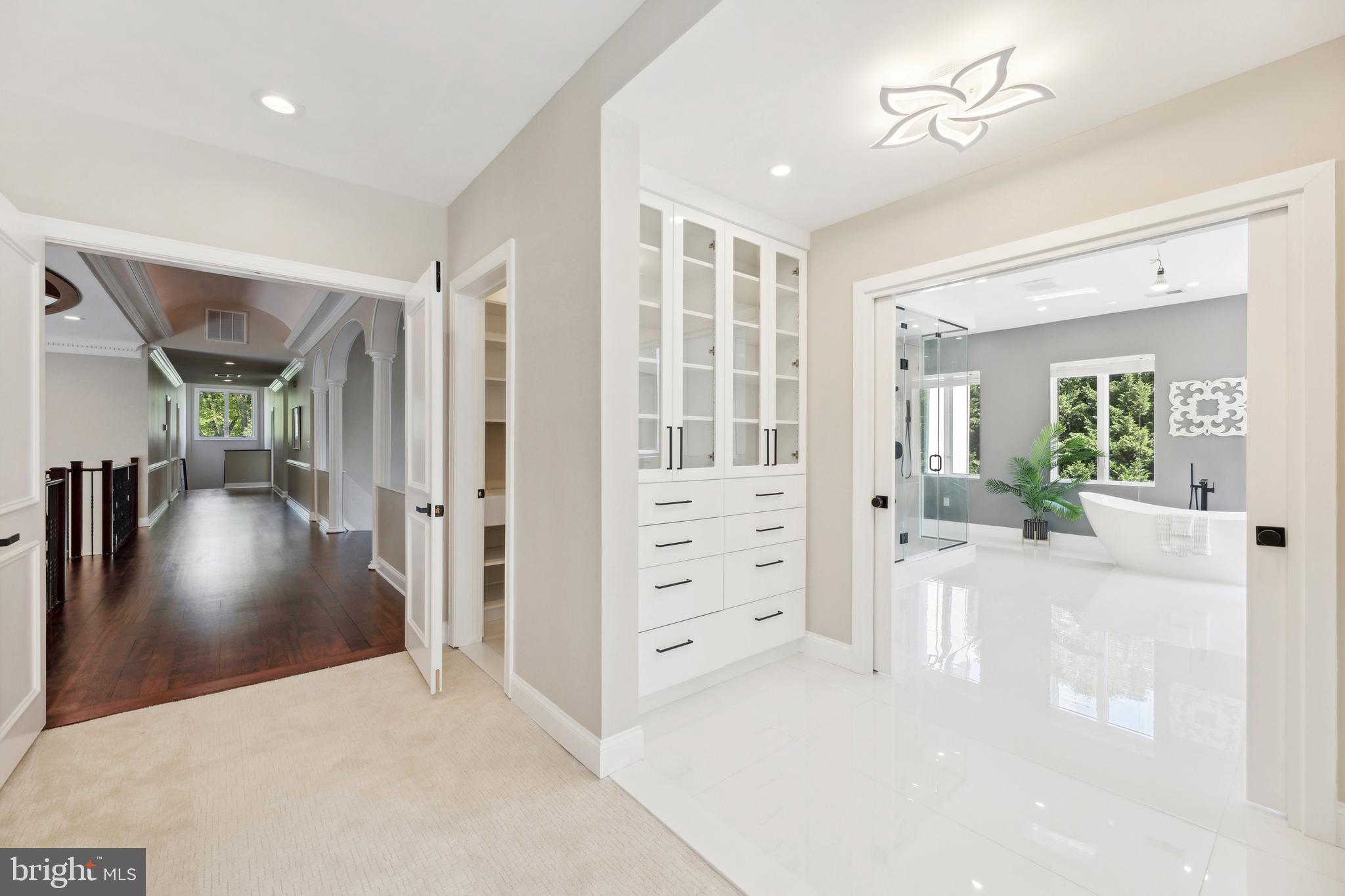 8810 Brickyard Road Potomac, MD 20854 - Photo 64 of 136 Master bath