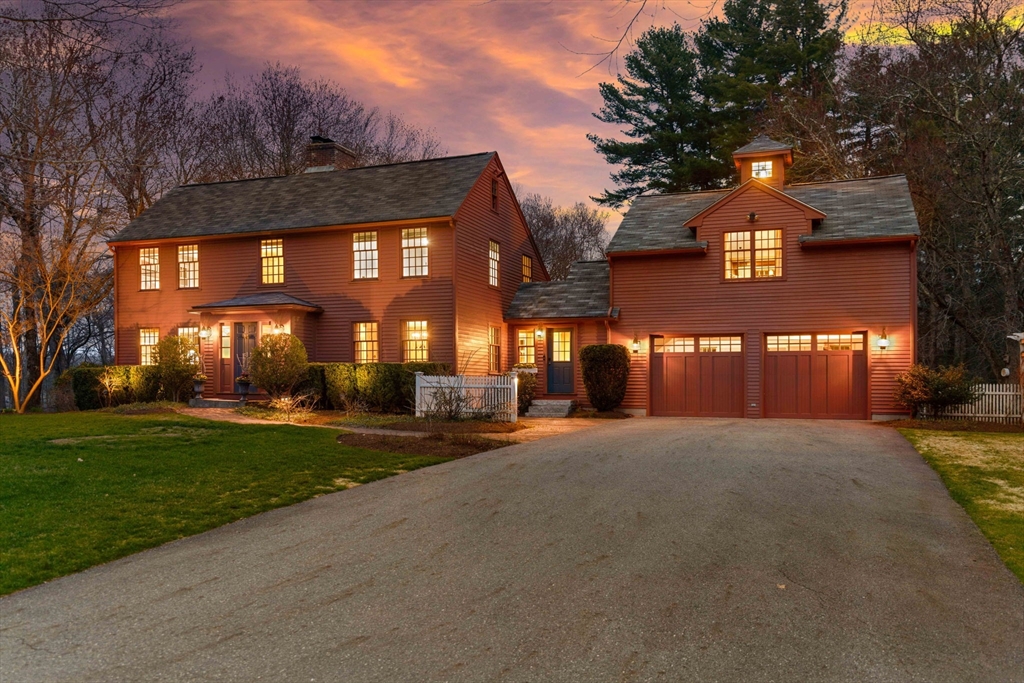 3 Buchan Road Andover, MA 01810 - Photo 2 of 37