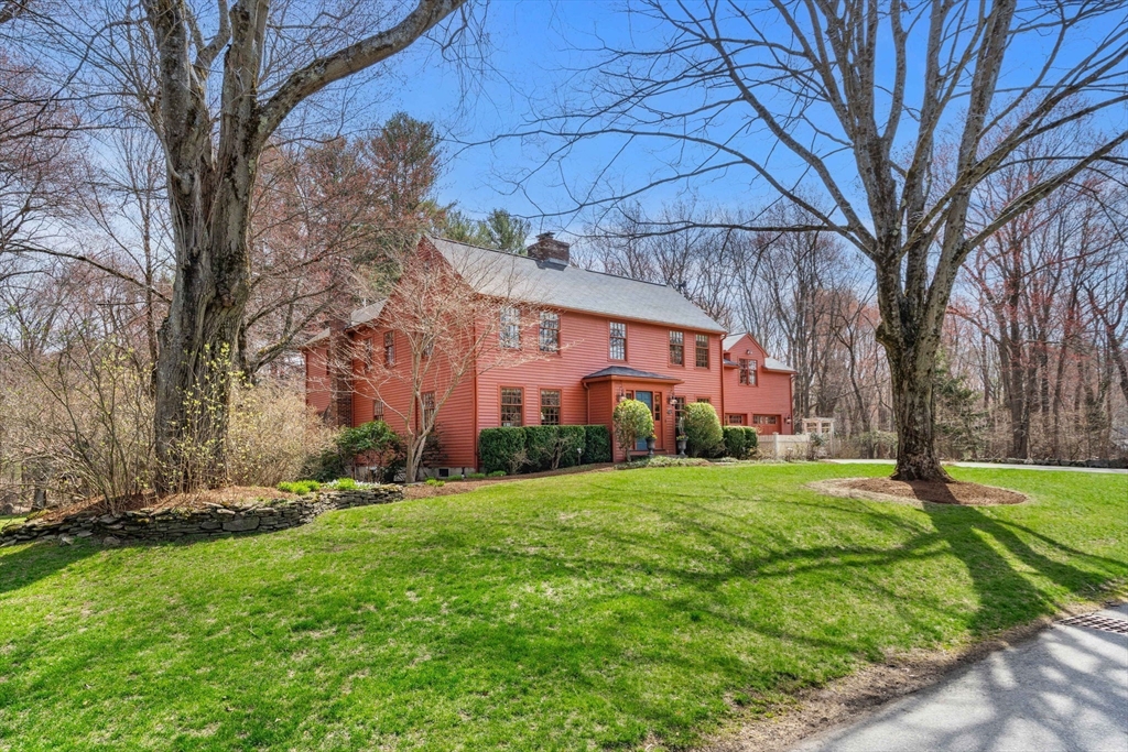 3 Buchan Road Andover, MA 01810 - Photo 10 of 37