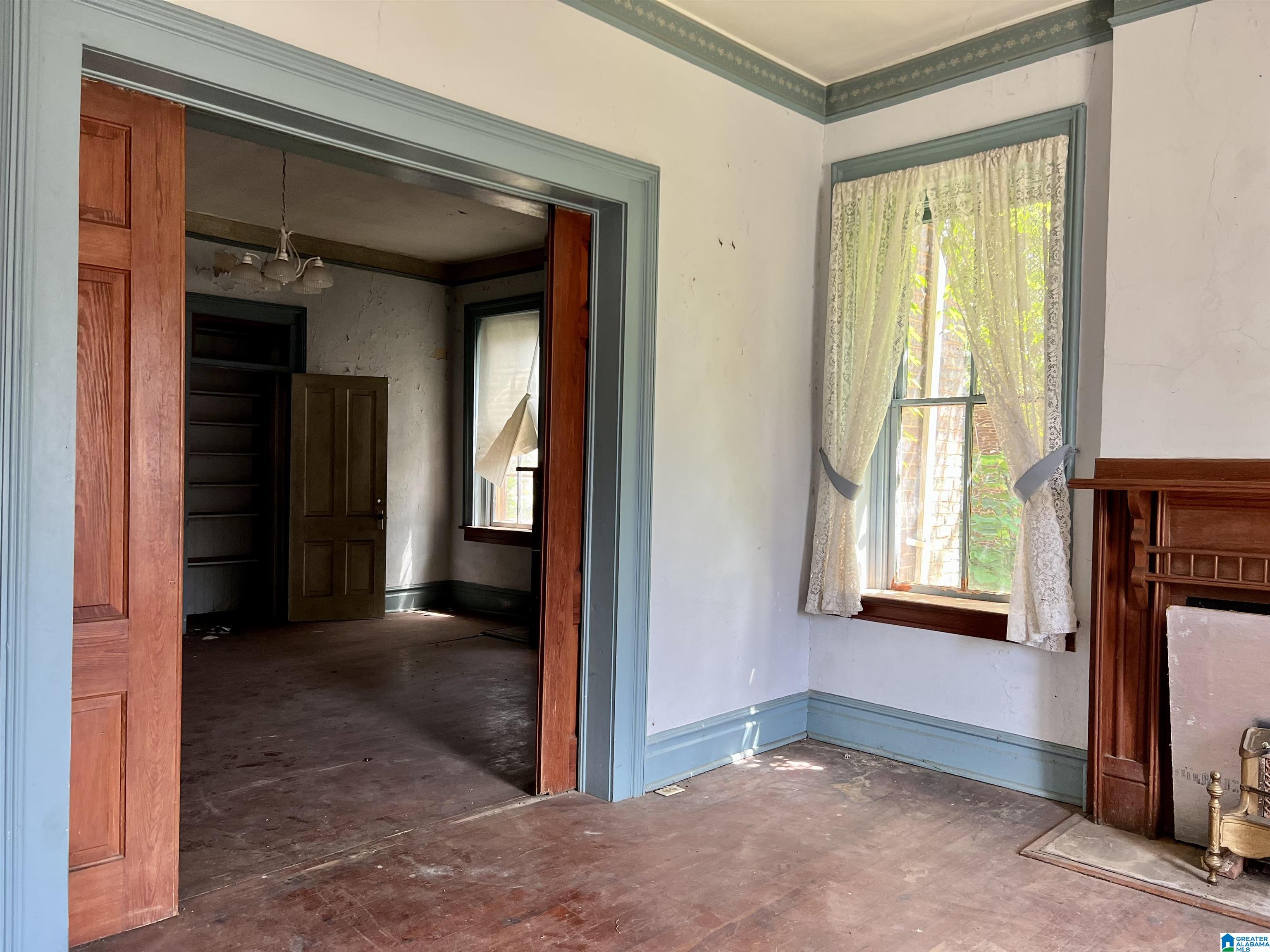 202 Coffee Street Talladega, AL 35160 - Photo 5 of 54
