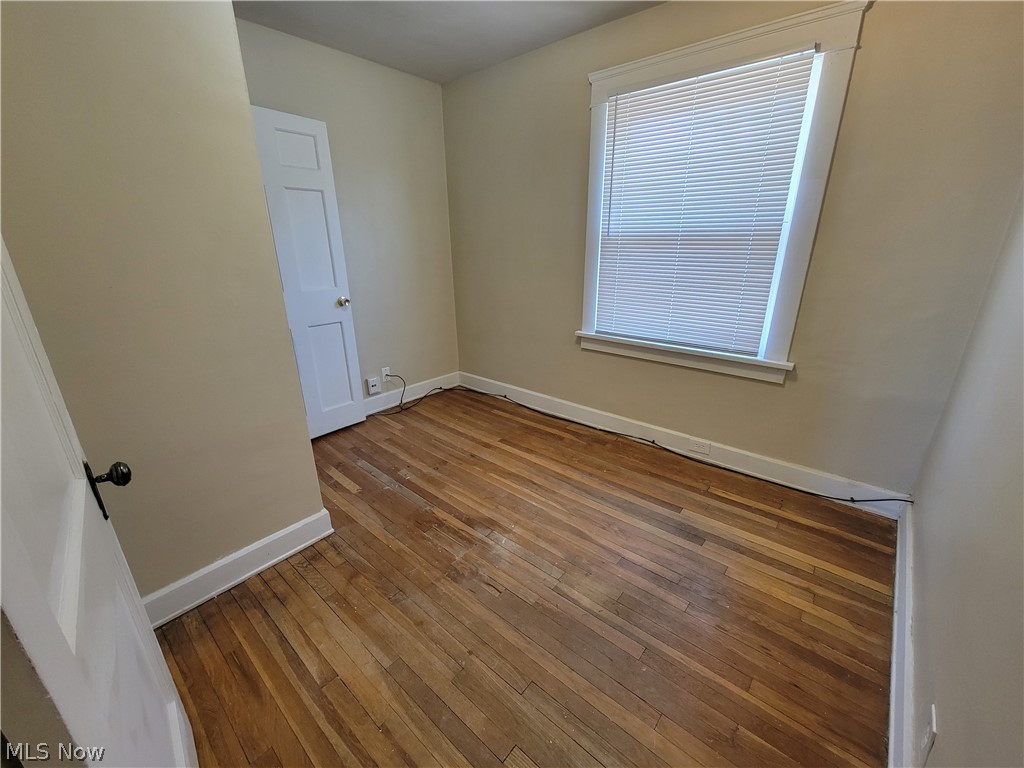 1936 Staunton Road Cleveland, OH 44118 - Photo 17 of 32