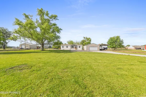 $220,000 | 2602 Vida Shaw Road, New Iberia, LA 70563
