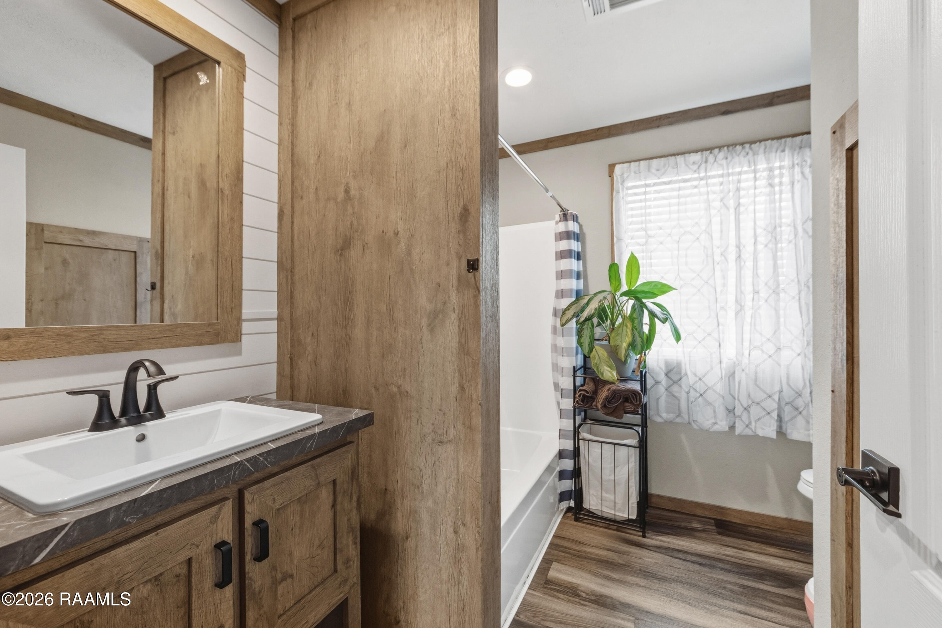 2602 Vida Shaw Road New Iberia, LA 70563 - Photo 25 of 27 2602 Vida Shaw Road-66