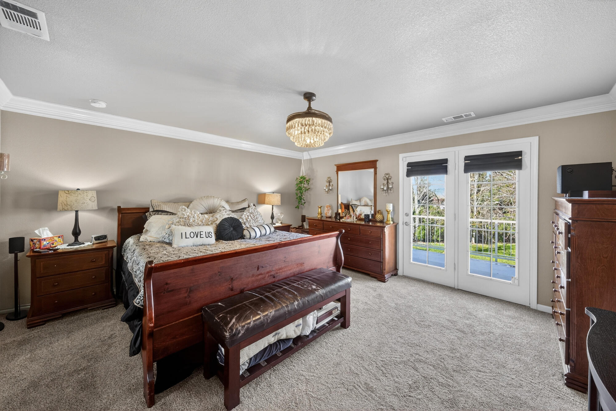 2192 Princeton Way Redding, CA 96003 - Photo 11 of 47 2192 Princeton Way-36