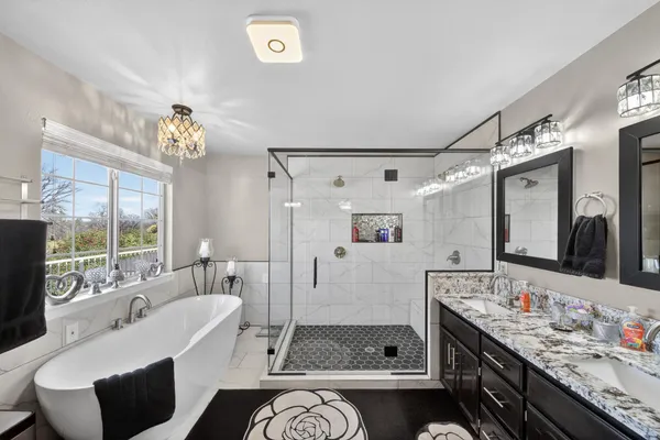 $630,000 | 2192 Princeton Way, Redding, CA 96003