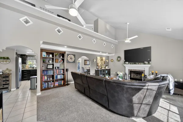 $630,000 | 2192 Princeton Way, Redding, CA 96003