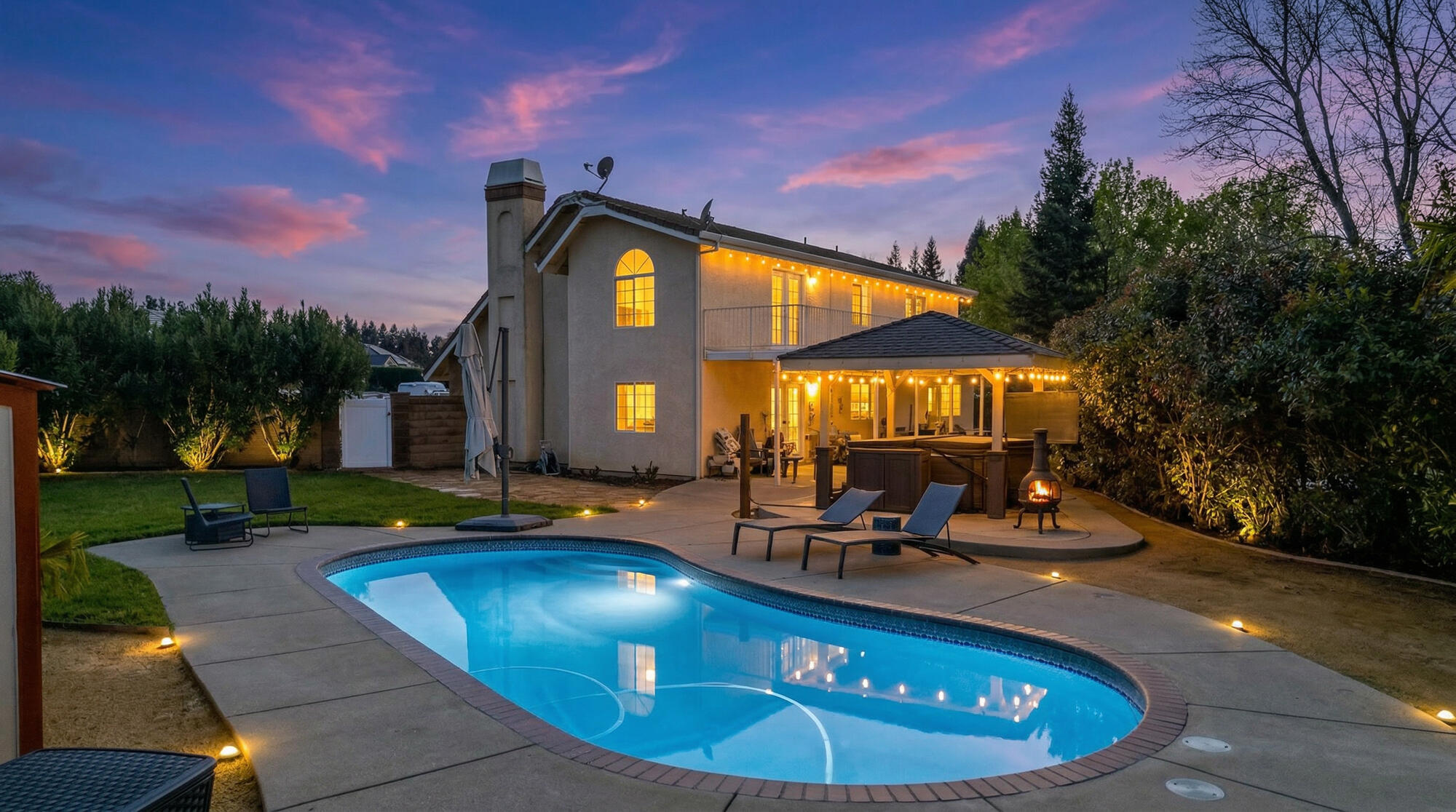 2192 Princeton Way Redding, CA 96003 - Photo 2 of 47 Twilight - 2192 Princeton Way-5