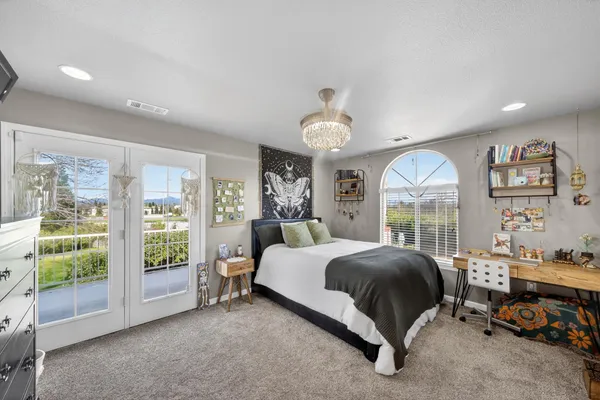 $630,000 | 2192 Princeton Way, Redding, CA 96003