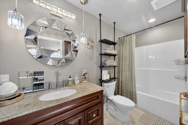 $630,000 | 2192 Princeton Way, Redding, CA 96003