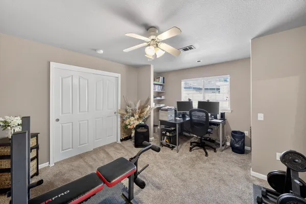 $630,000 | 2192 Princeton Way, Redding, CA 96003