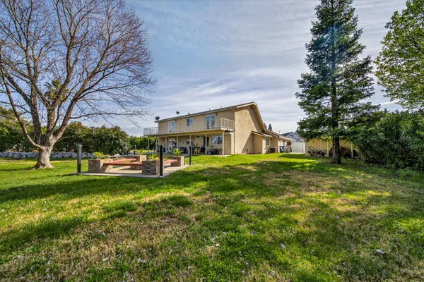 $630,000 | 2192 Princeton Way, Redding, CA 96003