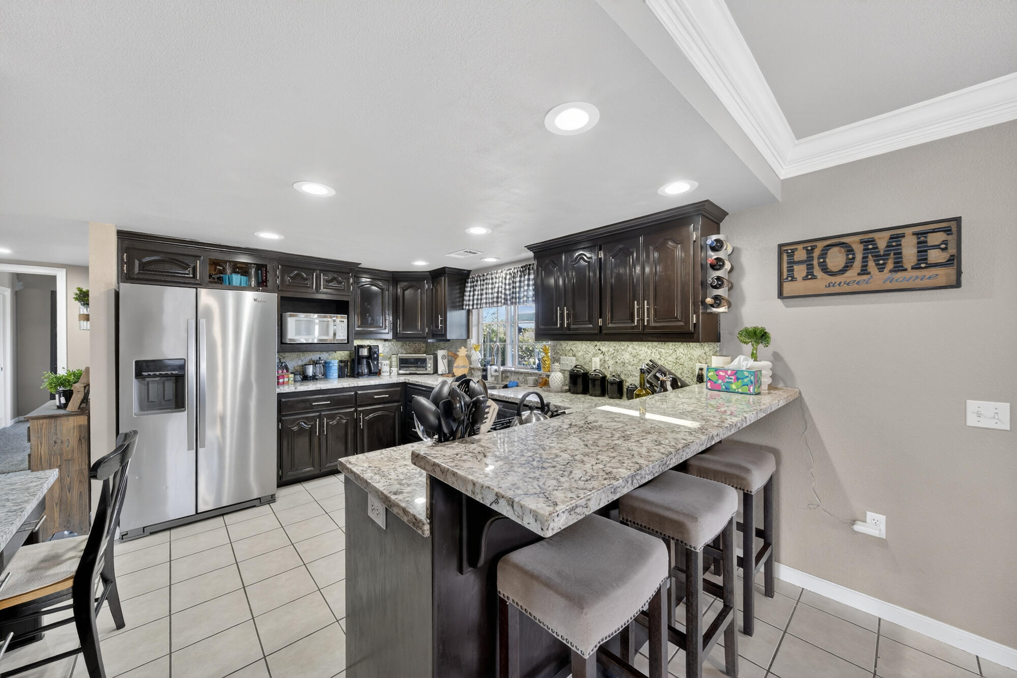 2192 Princeton Way Redding, CA 96003 - Photo 9 of 47 2192 Princeton Way-21