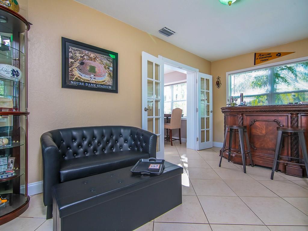 1430 Southwest Dyer Point Road Palm City, FL 34990 - Photo 10 of 32 Gallery Image 10