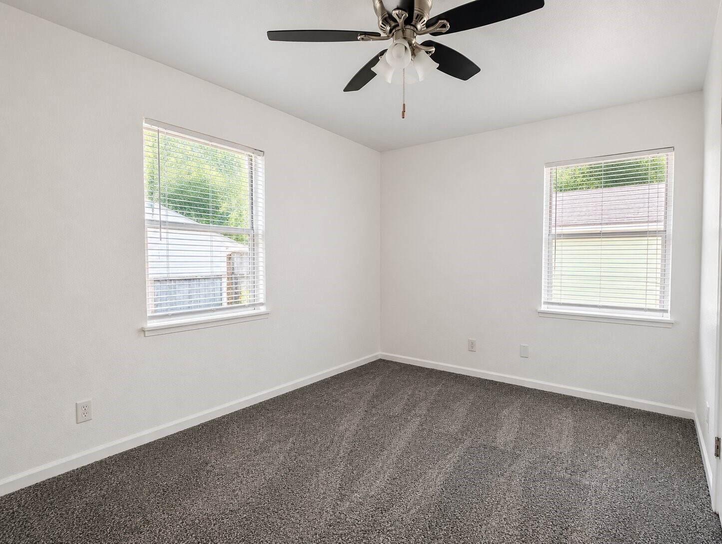 736 Kyle Angleton, TX 77515 - Photo 7 of 20