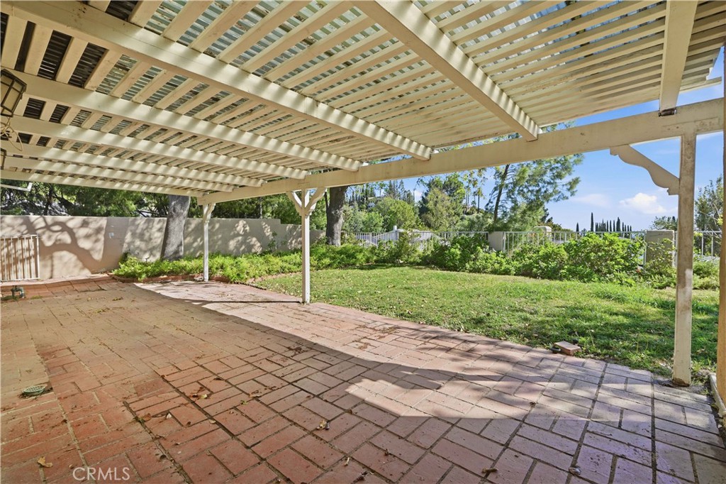 18630 Nau Avenue Porter Ranch, CA 91326 - Photo 32 of 44