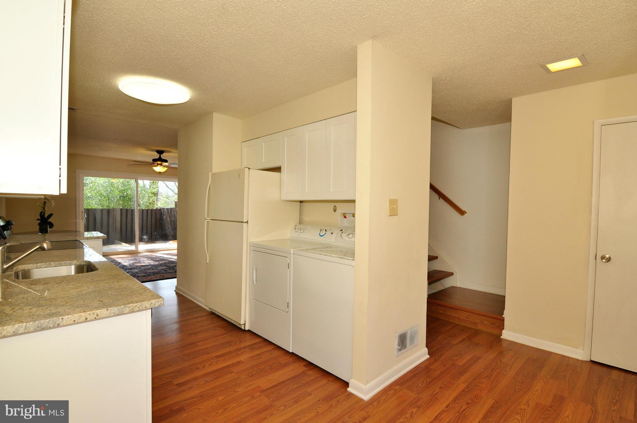 12153 Captiva Court Reston, VA 20191 - Photo 21 of 27 Laundry Kitchen Level