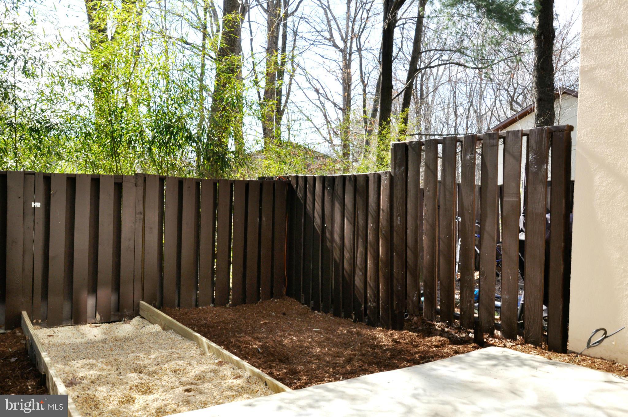 12153 Captiva Court Reston, VA 20191 - Photo 24 of 27 Backyard View