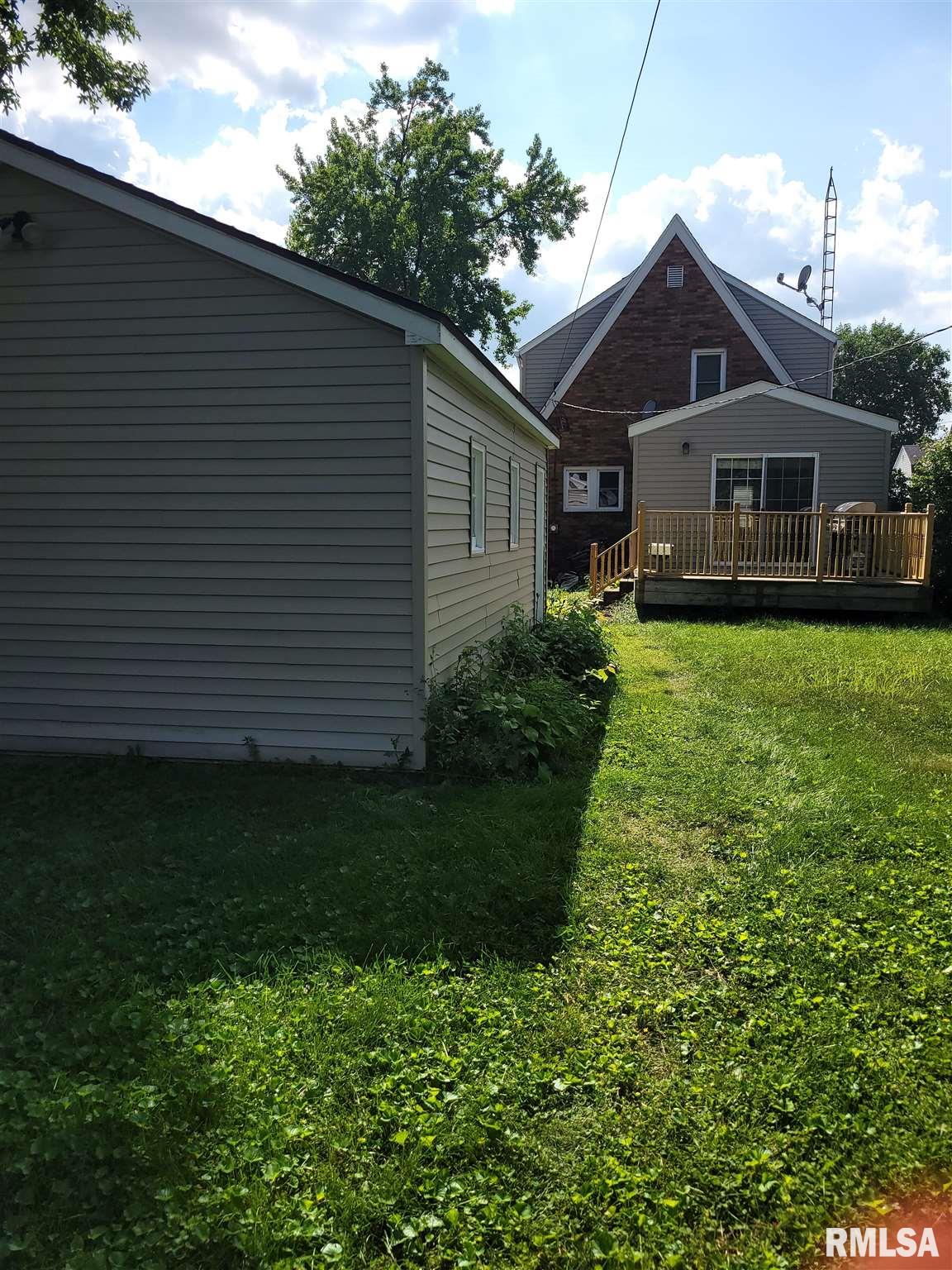 2524 South 7th Street Springfield, IL 62703 - Photo 4 of 41