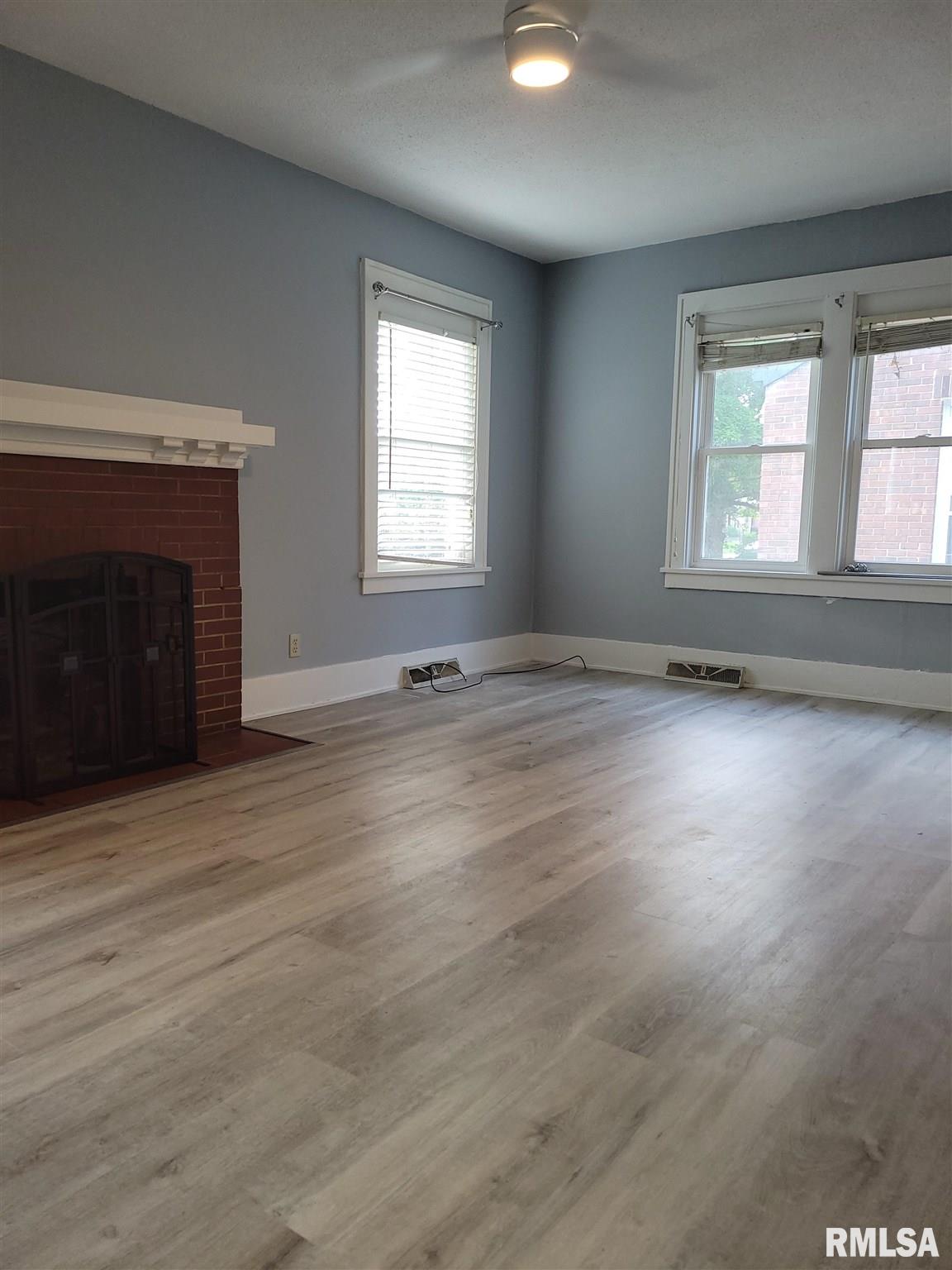 2524 South 7th Street Springfield, IL 62703 - Photo 8 of 41