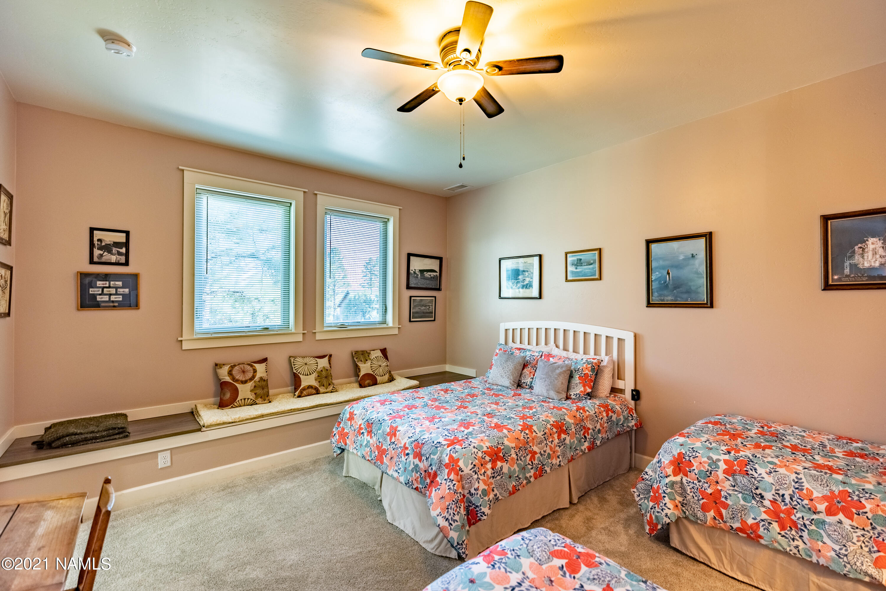 2650 Ridgewood Way Williams, AZ 86046 - Photo 18 of 33 Upstairs Bedroom 3 (2)