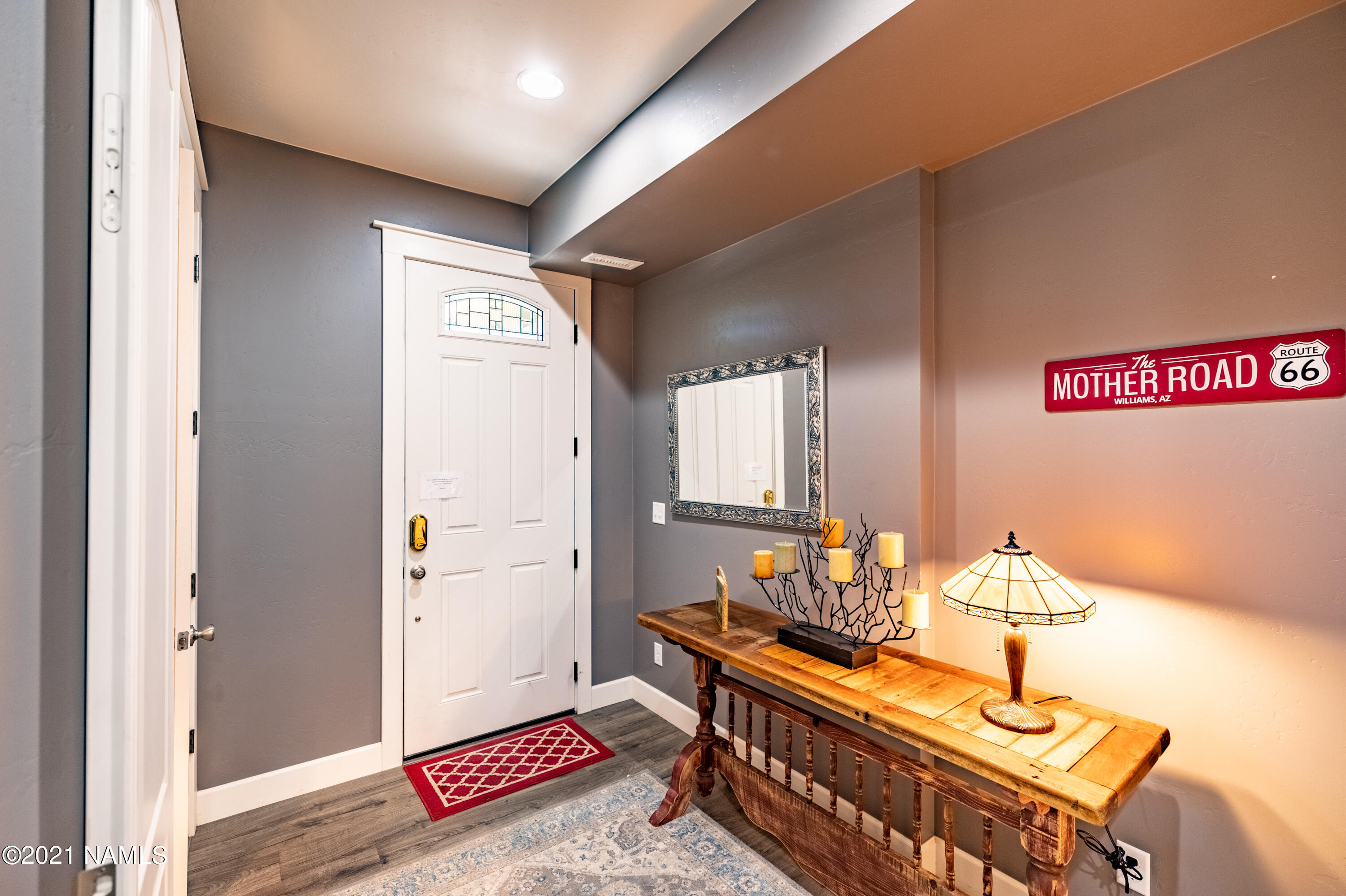 2650 Ridgewood Way Williams, AZ 86046 - Photo 23 of 33 Downstairs Entry Way