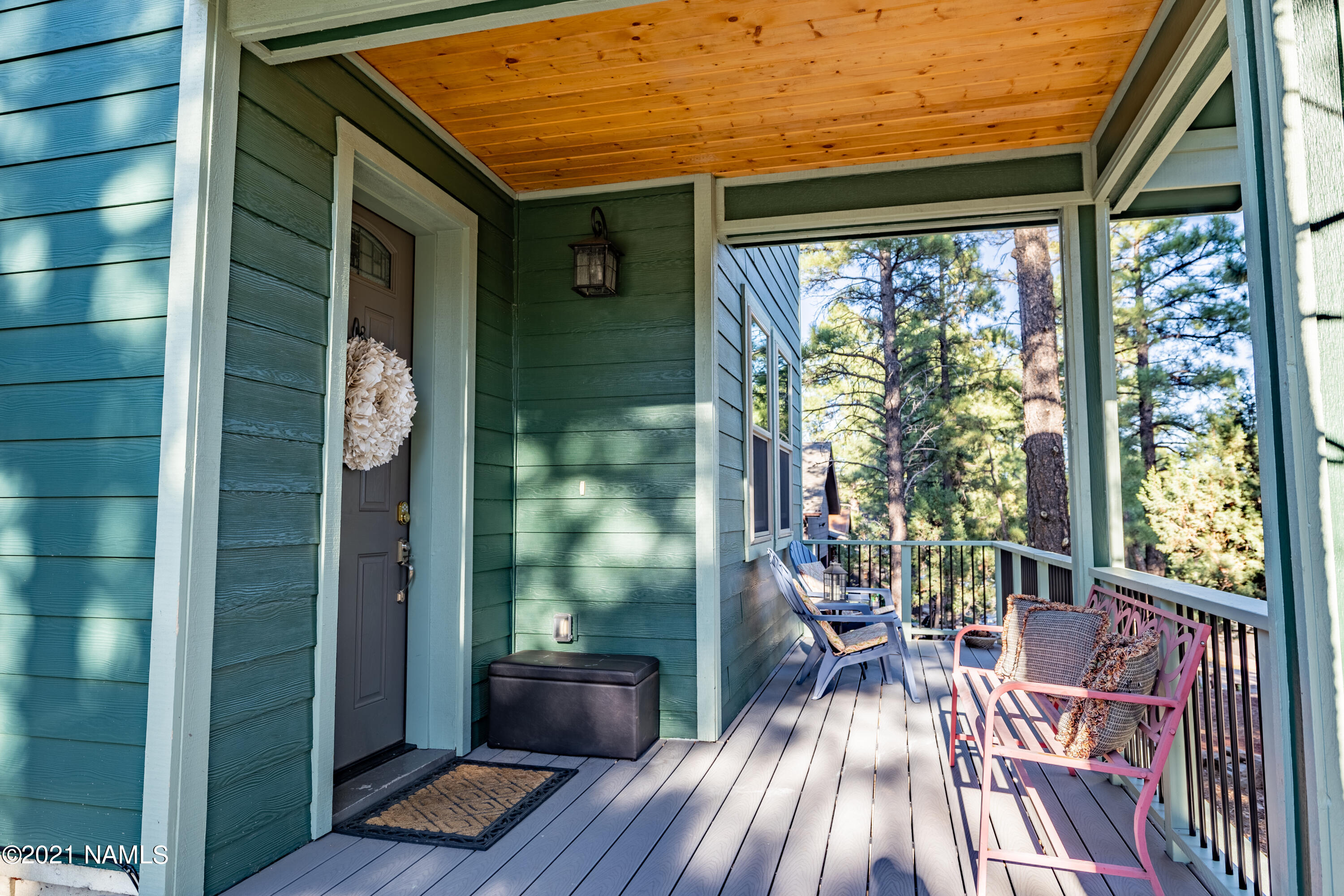2650 Ridgewood Way Williams, AZ 86046 - Photo 29 of 33 Front Patio