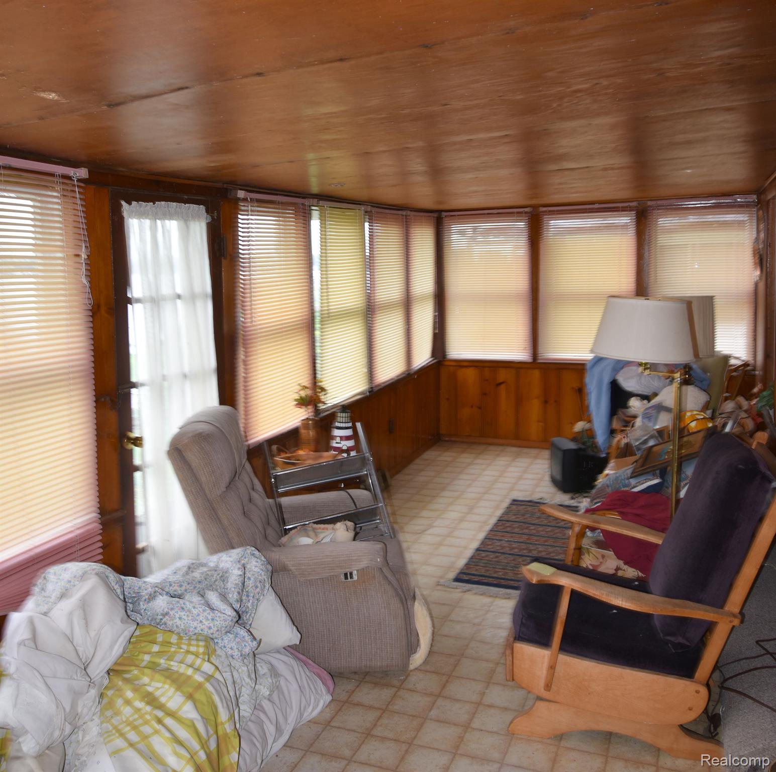 9154 Dexter-Pinckney Road Pinckney, MI 48169 - Photo 4 of 9 Gallery Image 4