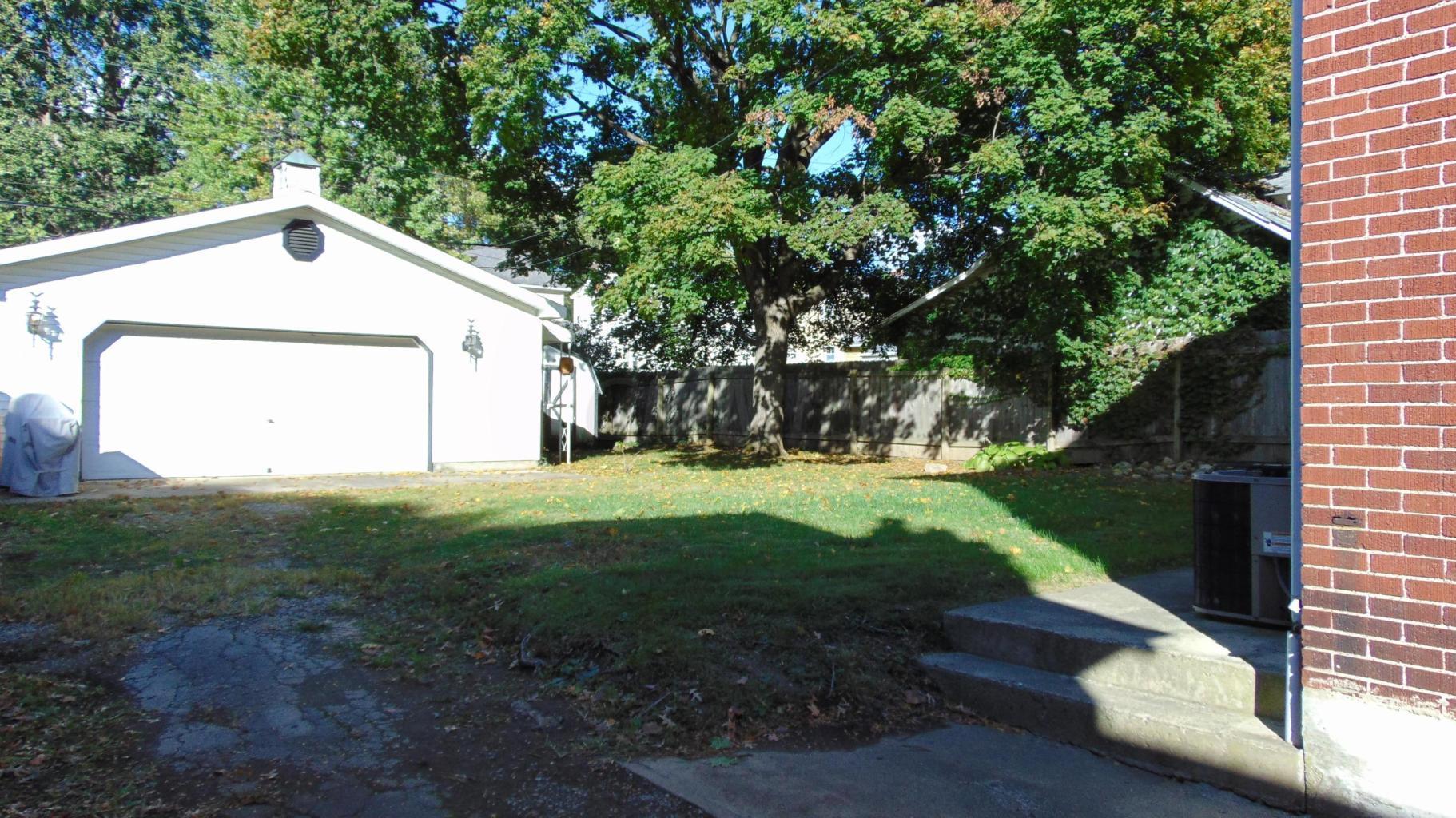 118 Chatham Road Columbus, OH 43214 - Photo 18 of 25 Gallery Image 18