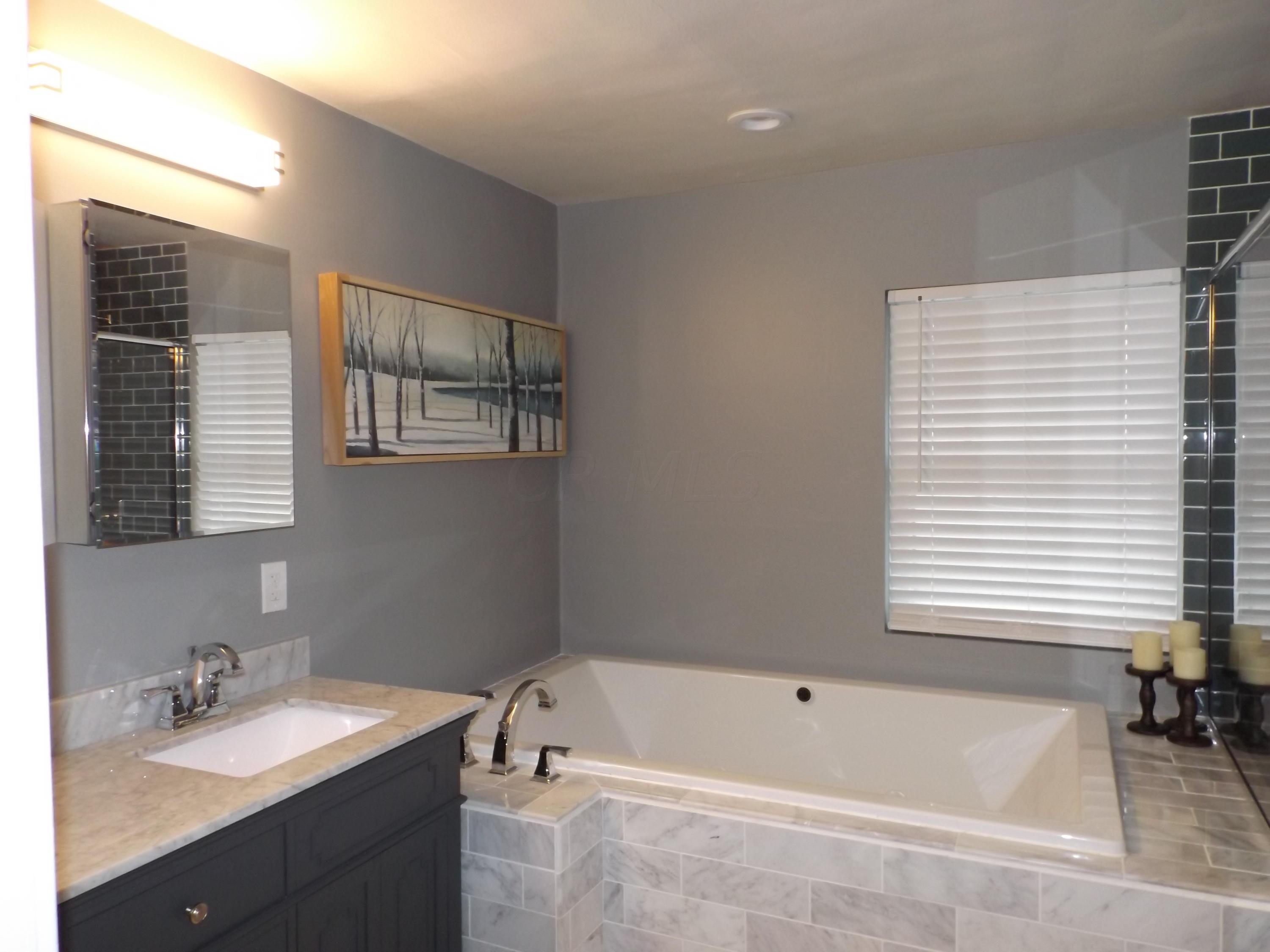 118 Chatham Road Columbus, OH 43214 - Photo 20 of 25 Gallery Image 20