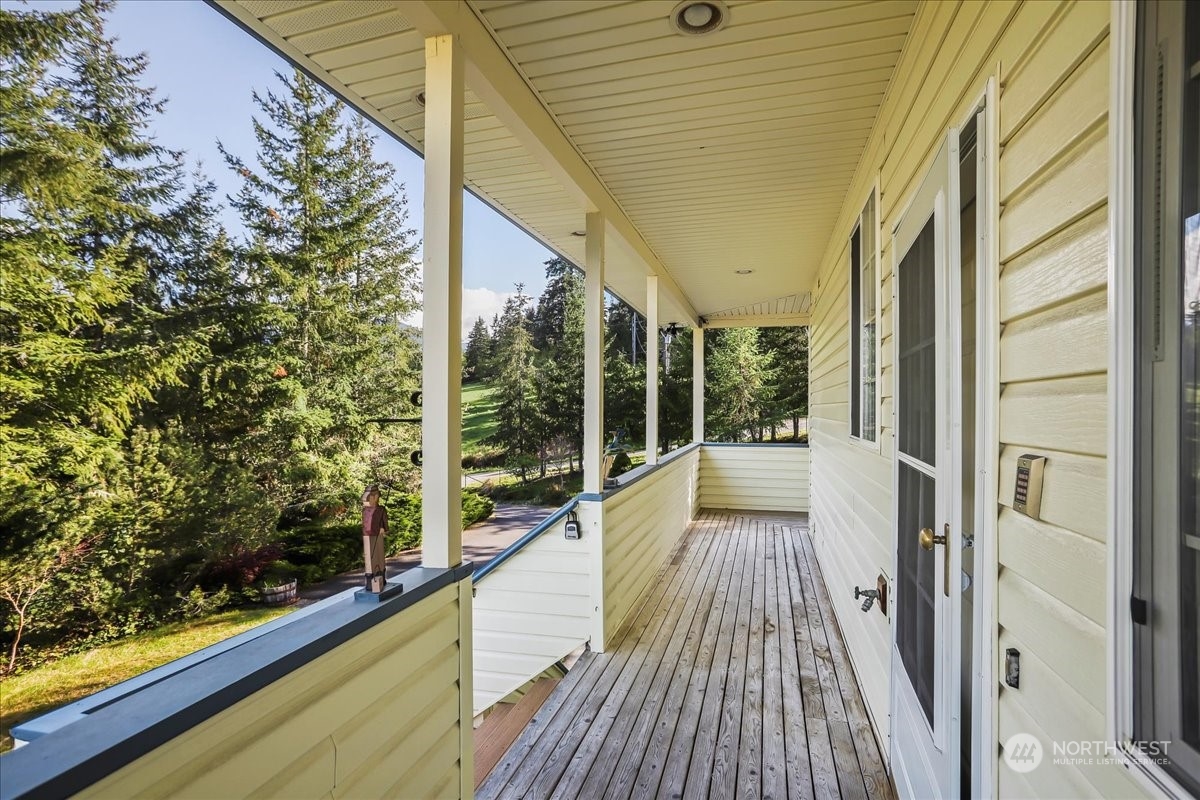 333 Dietz Road Port Angeles, WA 98362 - Photo 11 of 38 Gallery Image 11
