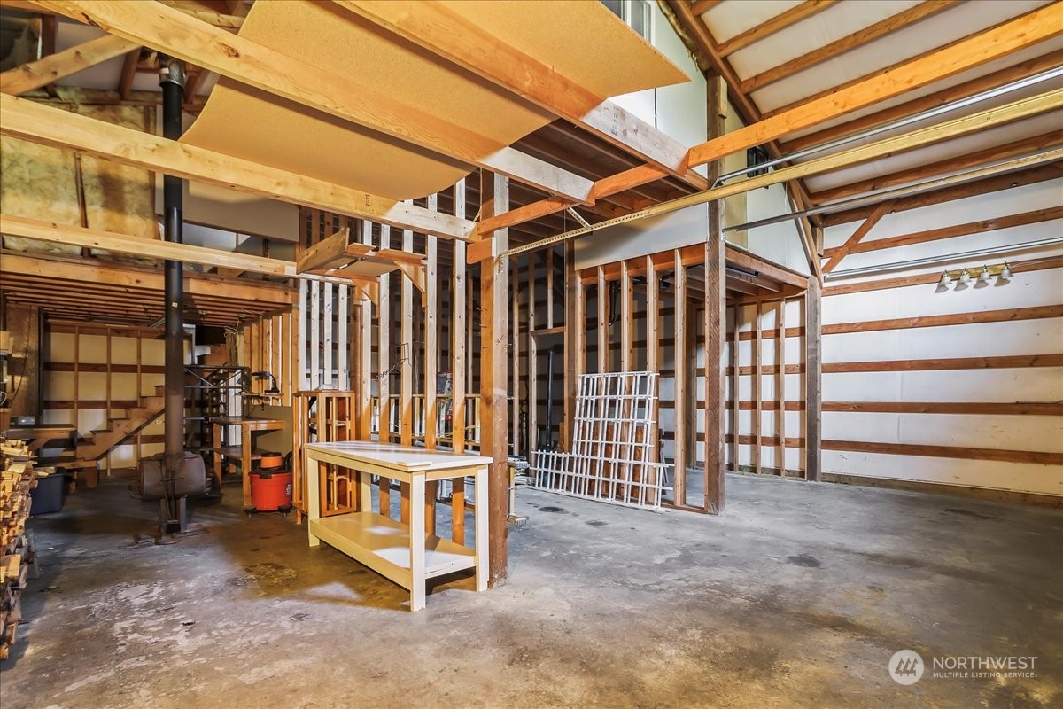 333 Dietz Road Port Angeles, WA 98362 - Photo 35 of 38 Gallery Image 35
