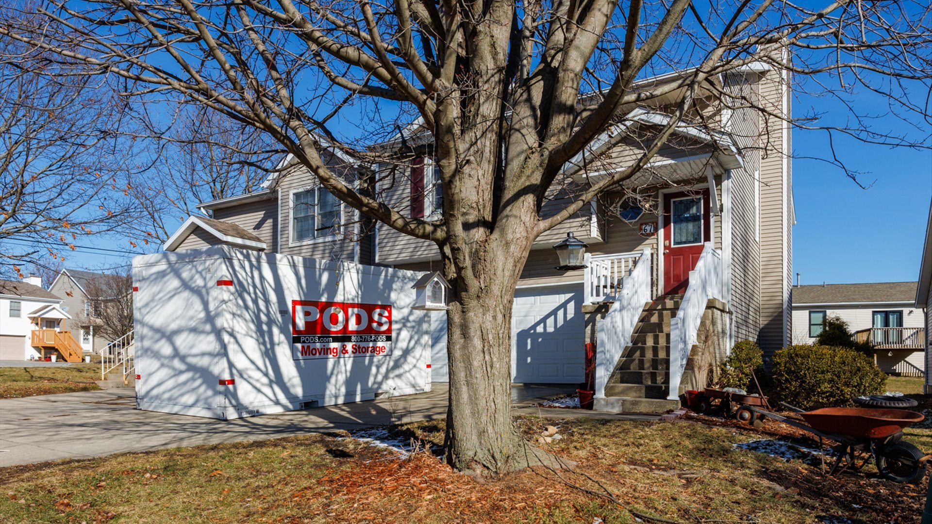 67 Oak Park Road Bloomington, IL 61701 - Photo 34 of 34 a view of a building with a tree