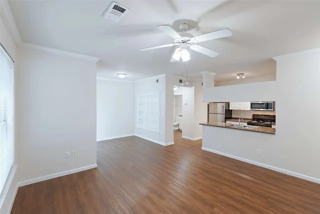 $1,099 | 10505 South I-35 Frontage Road, Unit 222, Austin, TX 78747