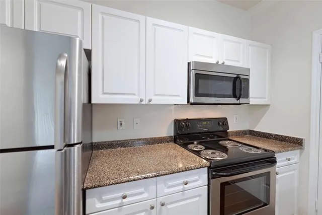 $1,099 | 10505 South I-35 Frontage Road, Unit 222, Austin, TX 78747