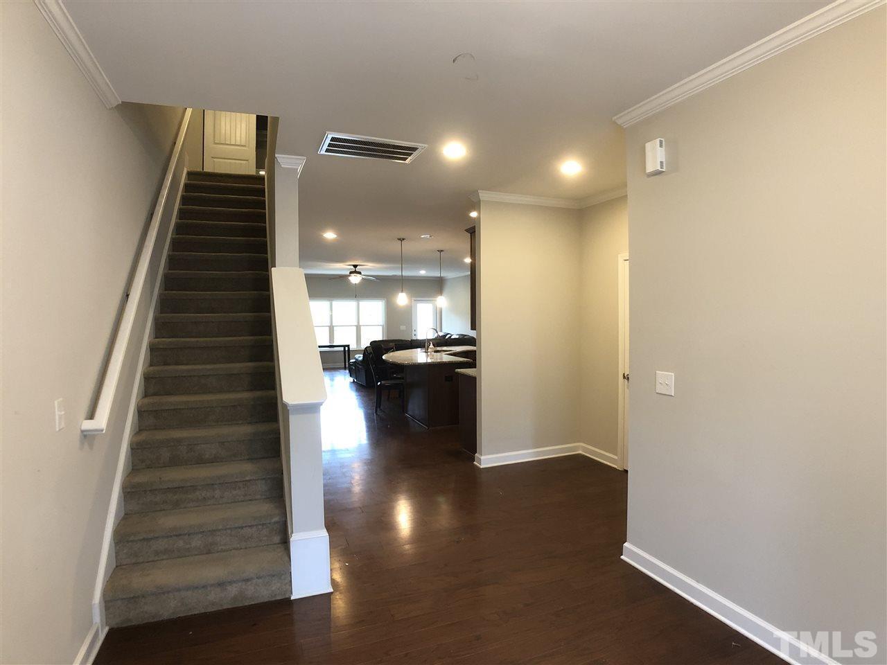 5505 Nur Lane Raleigh, NC 27606 - Photo 3 of 22 Photo #3