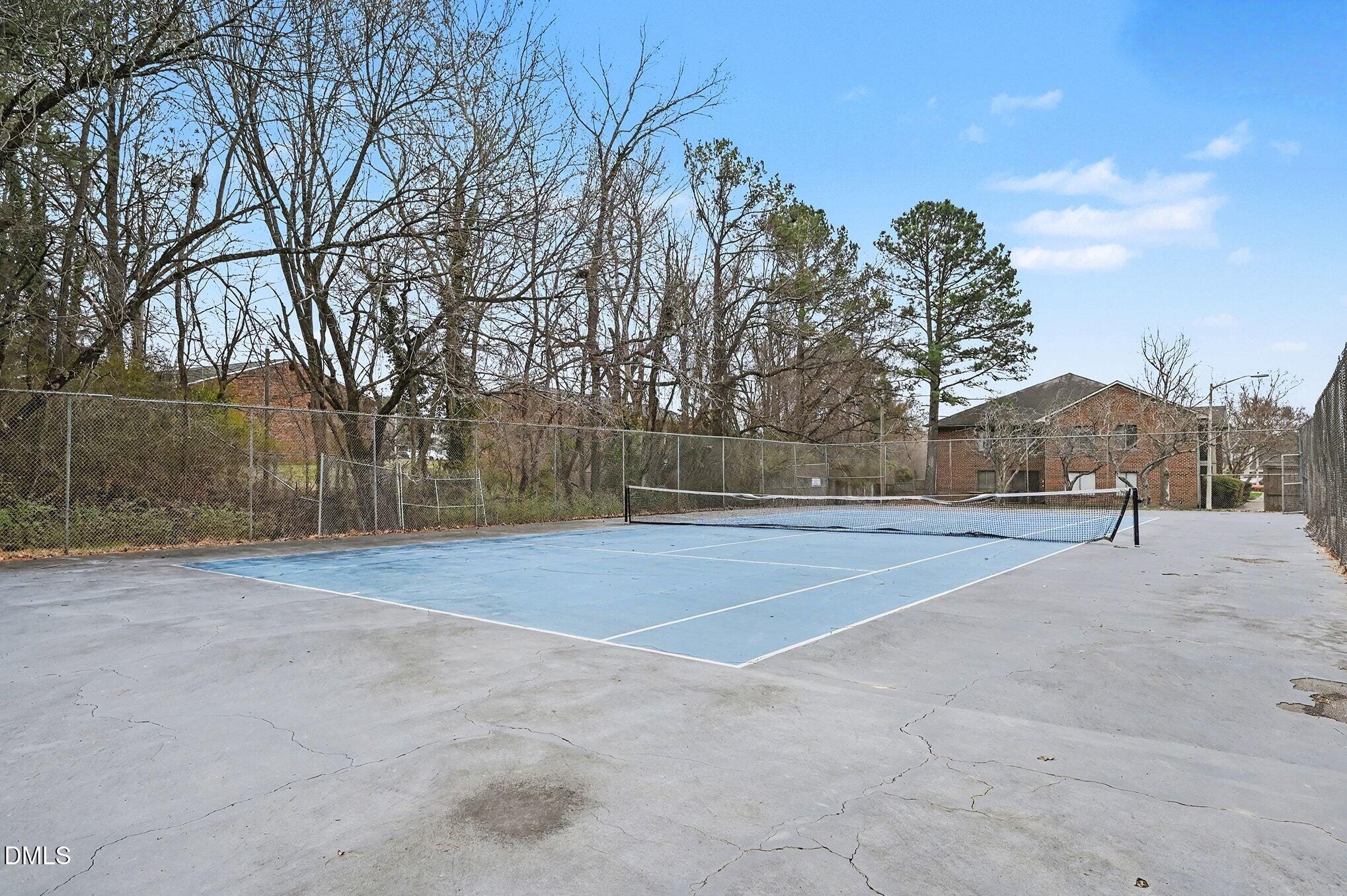 501 Jones Ferry Road, Unit N9 Carrboro, NC 27510 - Photo 18 of 22 a view of basketball court