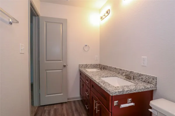 $1,700 | 2702 Appian Way, New Caney, TX 77357