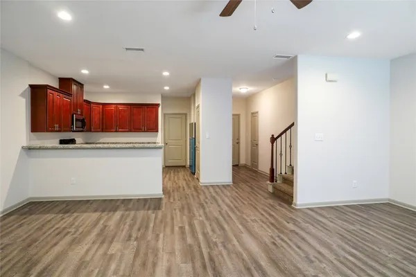 $1,700 | 2702 Appian Way, New Caney, TX 77357