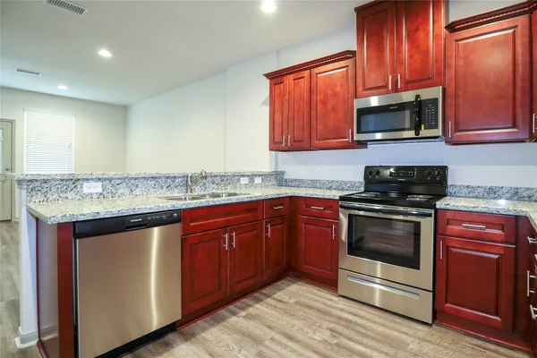 $1,700 | 2702 Appian Way, New Caney, TX 77357