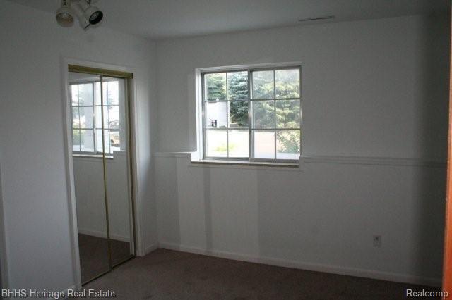 409 West Highland Road, Unit B6 Howell, MI 48843 - Photo 10 of 11 Bedroom