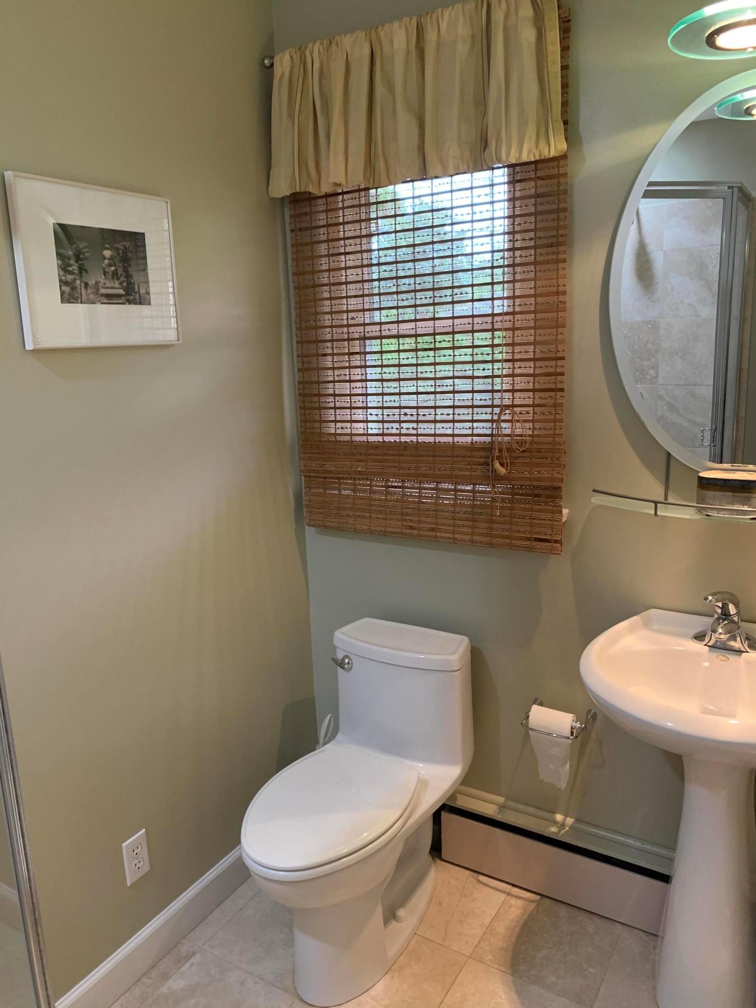 1870 McCoy Road Columbus, OH 43220 - Photo 22 of 46